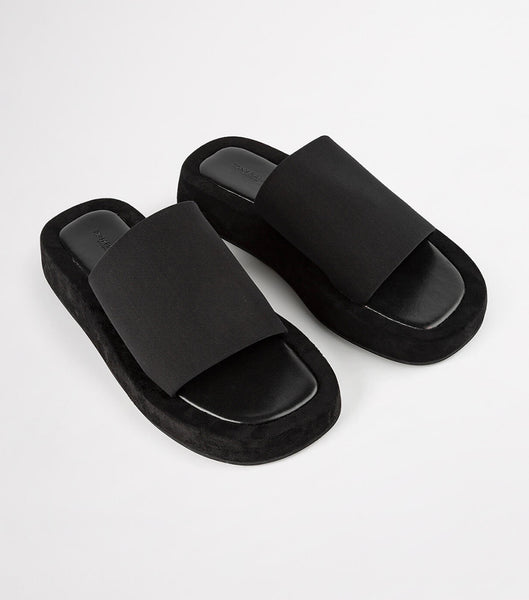 Tony Bianco Isabel Black Magic 1.5cm Slides Black | QIEUV24944