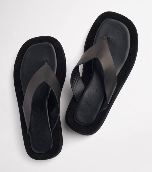 Tony Bianco Ives Black Como 3.5cm Flat Sandals Black | BIESO22688